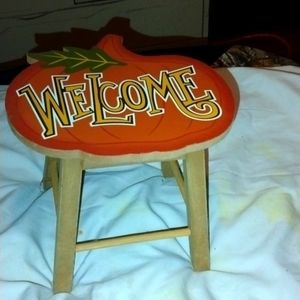 Mini stepping stool